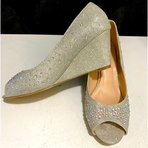 De Blossom Collection silver glitter wedge heels size 9